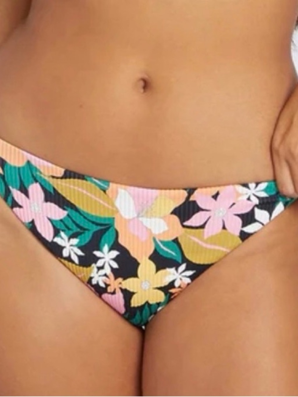 Volcom NWT Floral Ribbed Bikini Bottoms in a Floral Print with Ribbed Texture